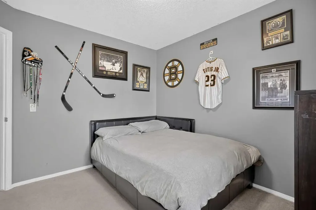 288 Evansbrooke Way NW Calgary AB T3P 1H2