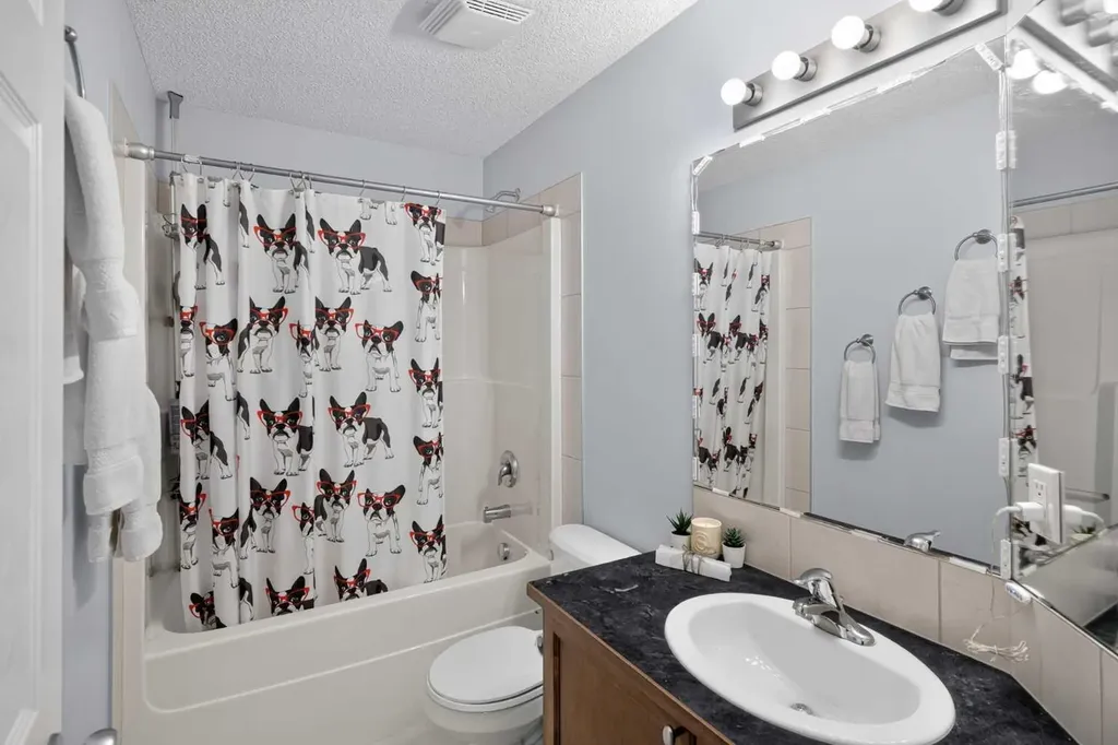 288 Evansbrooke Way NW Calgary AB T3P 1H2