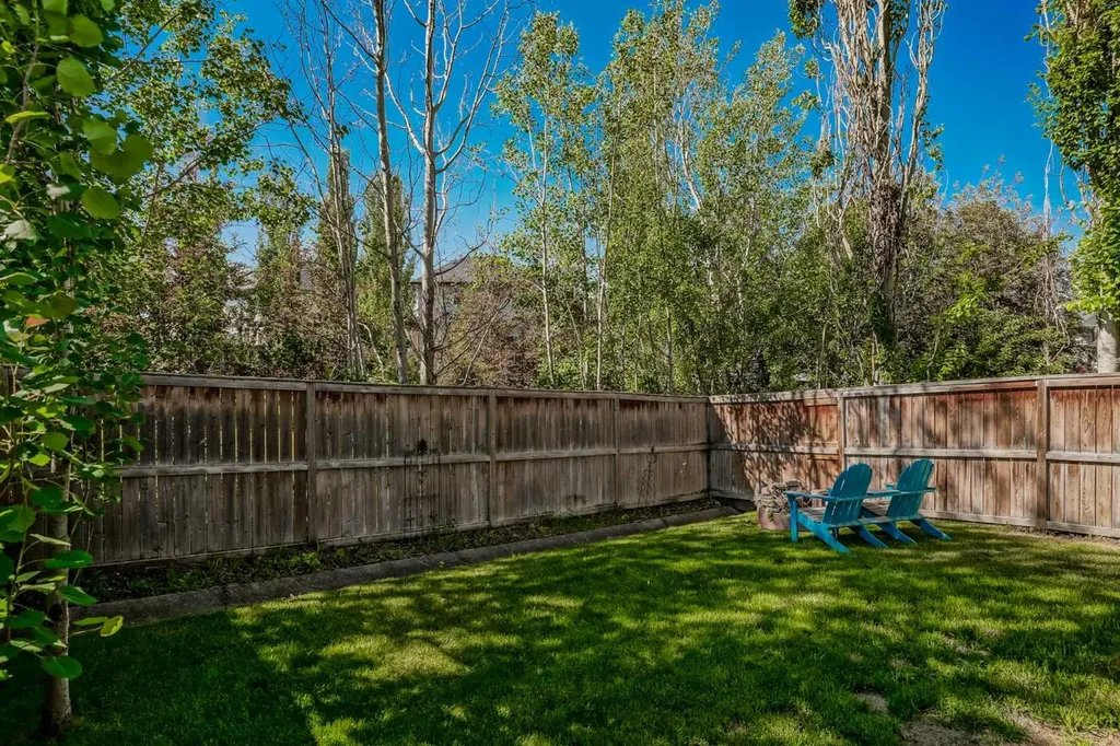288 Evansbrooke Way NW Calgary AB T3P 1H2