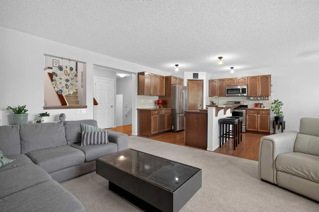 288 Evansbrooke Way NW Calgary AB T3P 1H2