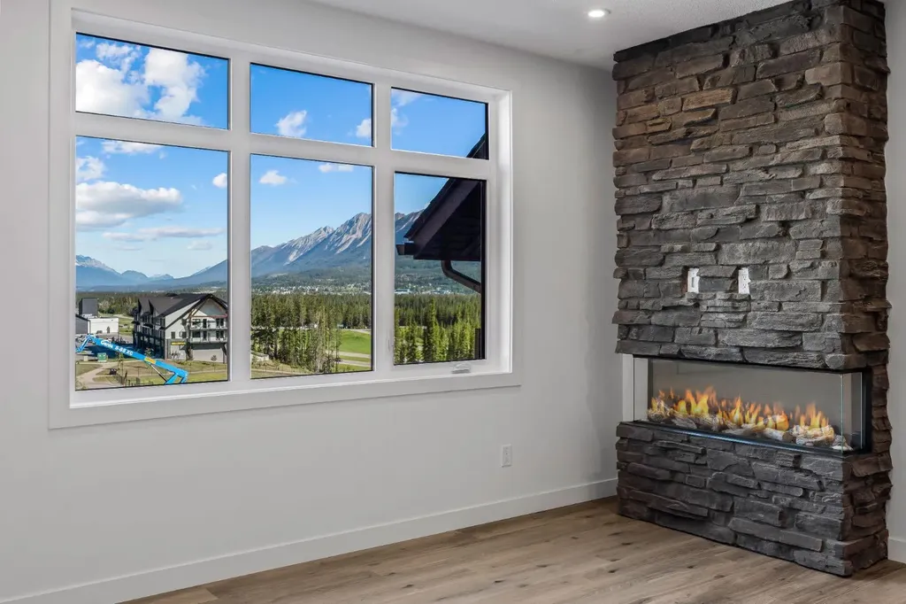 10 Cascade Ridge Canmore AB T1W 0K6