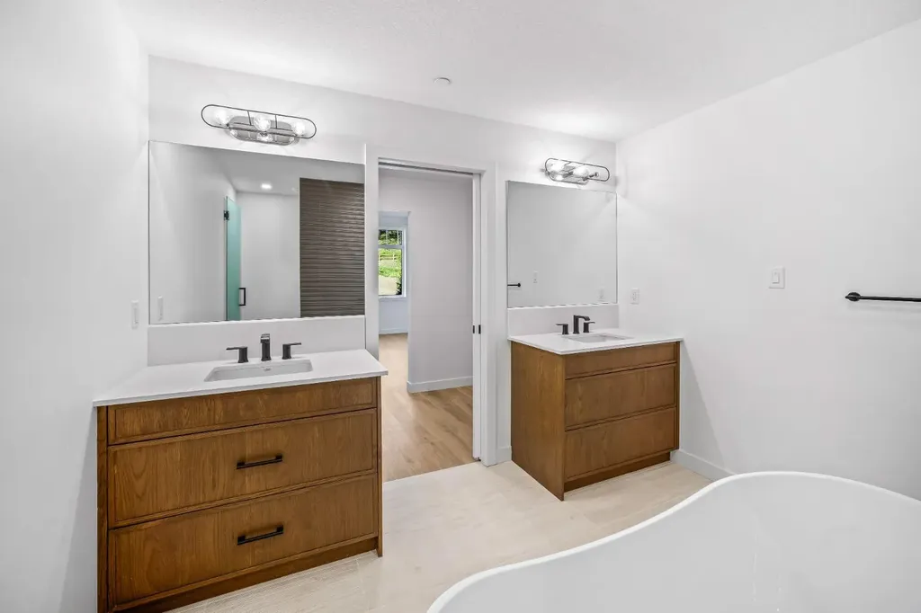 10 Cascade Ridge Canmore AB T1W 0K6
