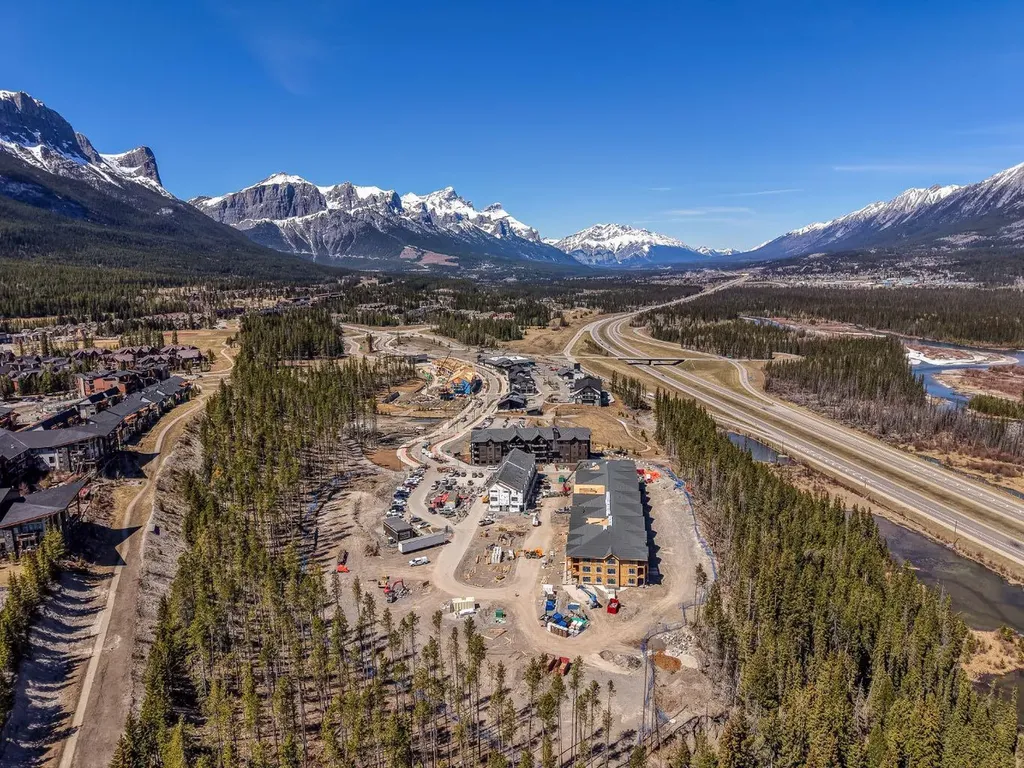 10 Cascade Ridge Canmore AB T1W 0K6