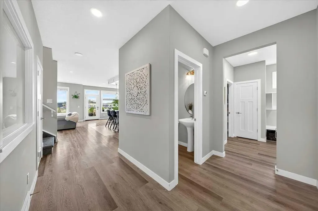 119 Dawson Harbour Court Chestermere AB T1X 1Z7