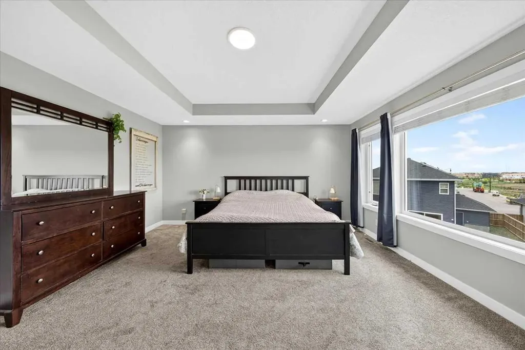 119 Dawson Harbour Court Chestermere AB T1X 1Z7