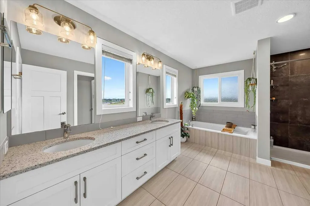 119 Dawson Harbour Court Chestermere AB T1X 1Z7