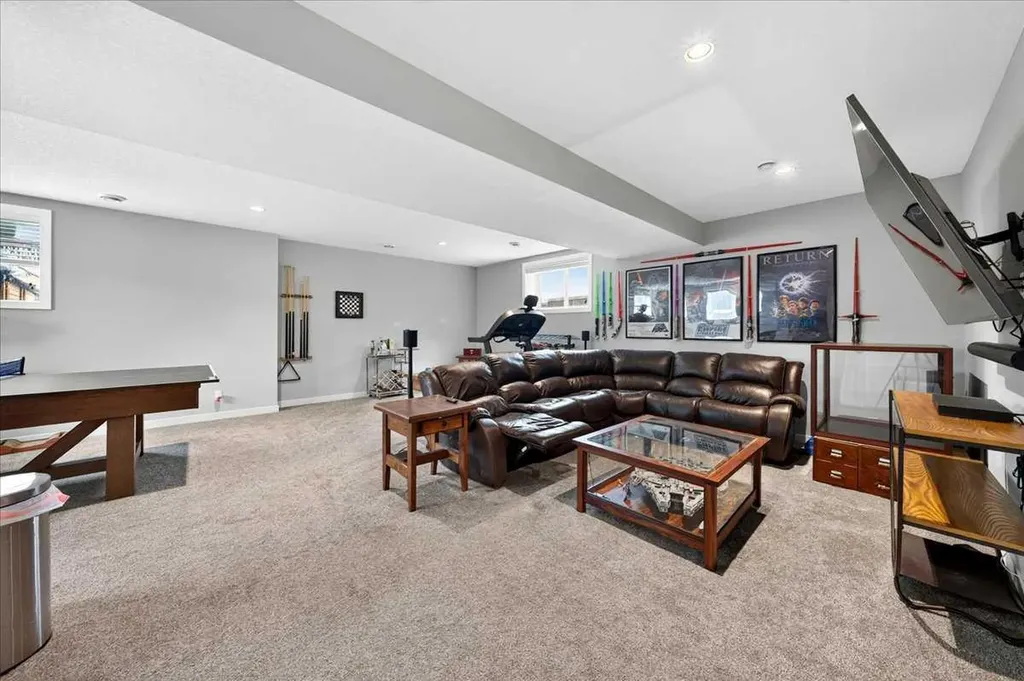 119 Dawson Harbour Court Chestermere AB T1X 1Z7
