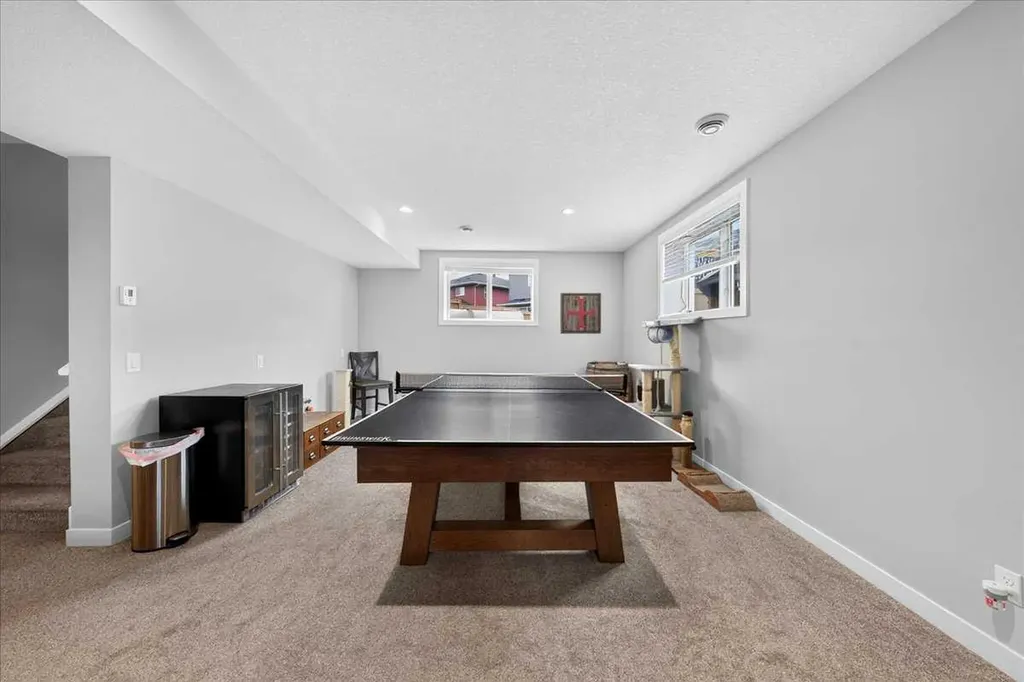 119 Dawson Harbour Court Chestermere AB T1X 1Z7