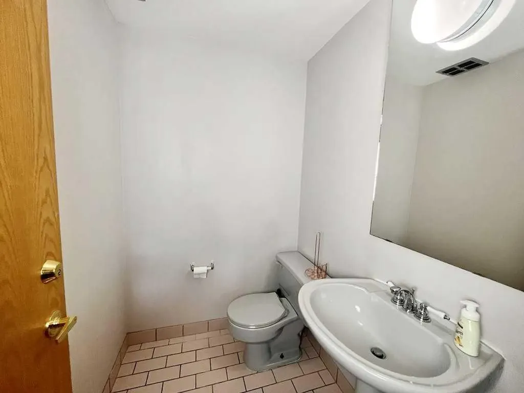 4131 Bow Trail SW Calgary AB T3C 2E9