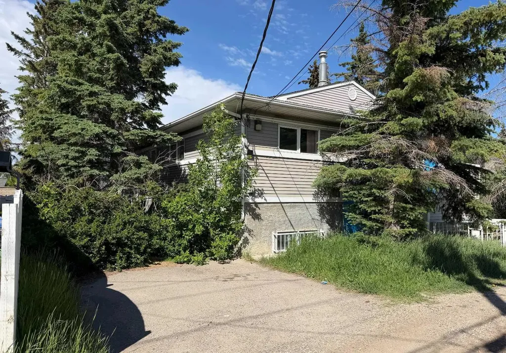 4131 Bow Trail SW Calgary AB T3C 2E9