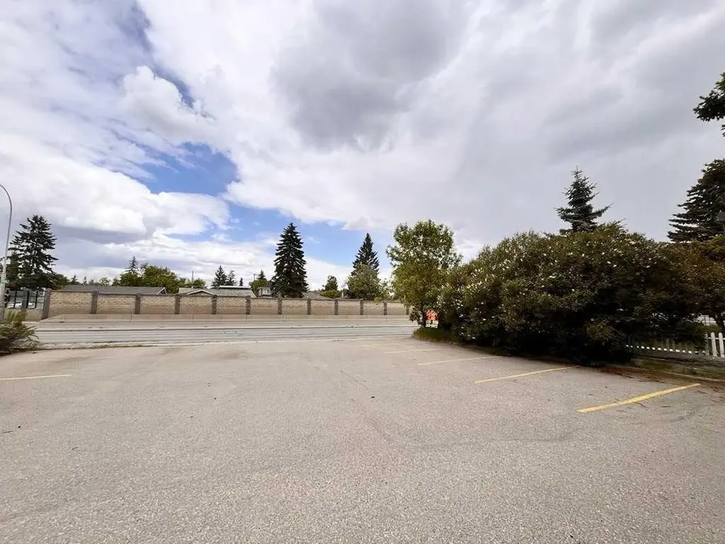 4131 Bow Trail SW Calgary AB T3C 2E9