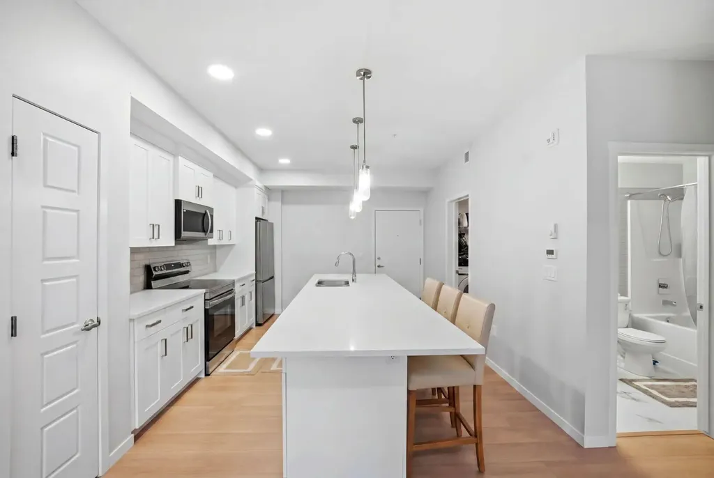 220 Seton Grove SE Calgary AB T3M3T1