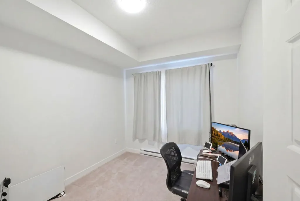 220 Seton Grove SE Calgary AB T3M3T1