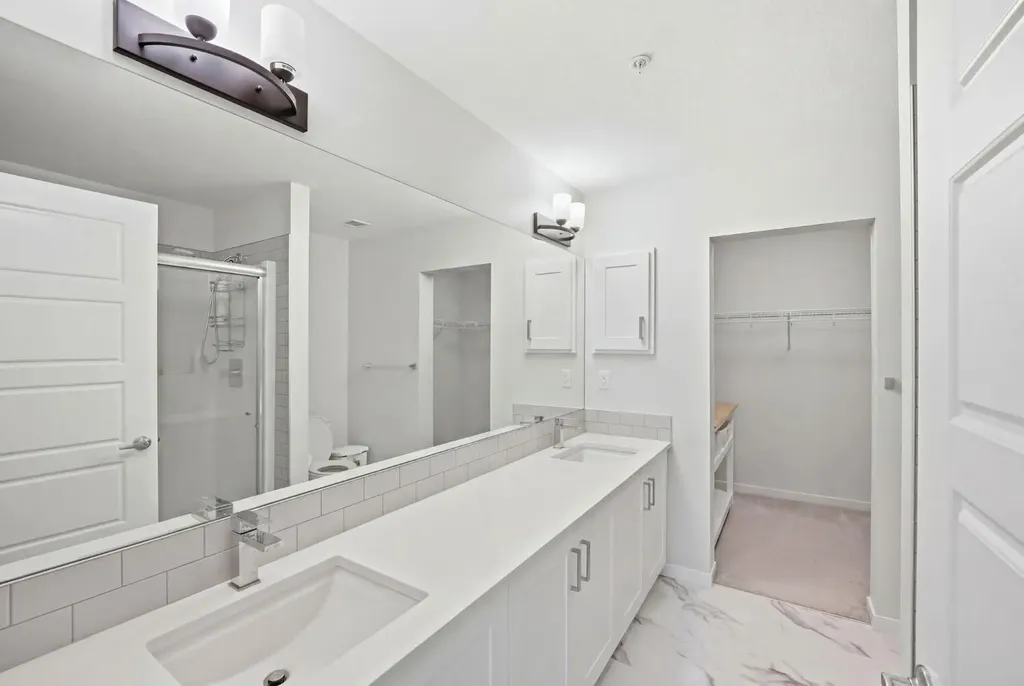 220 Seton Grove SE Calgary AB T3M3T1