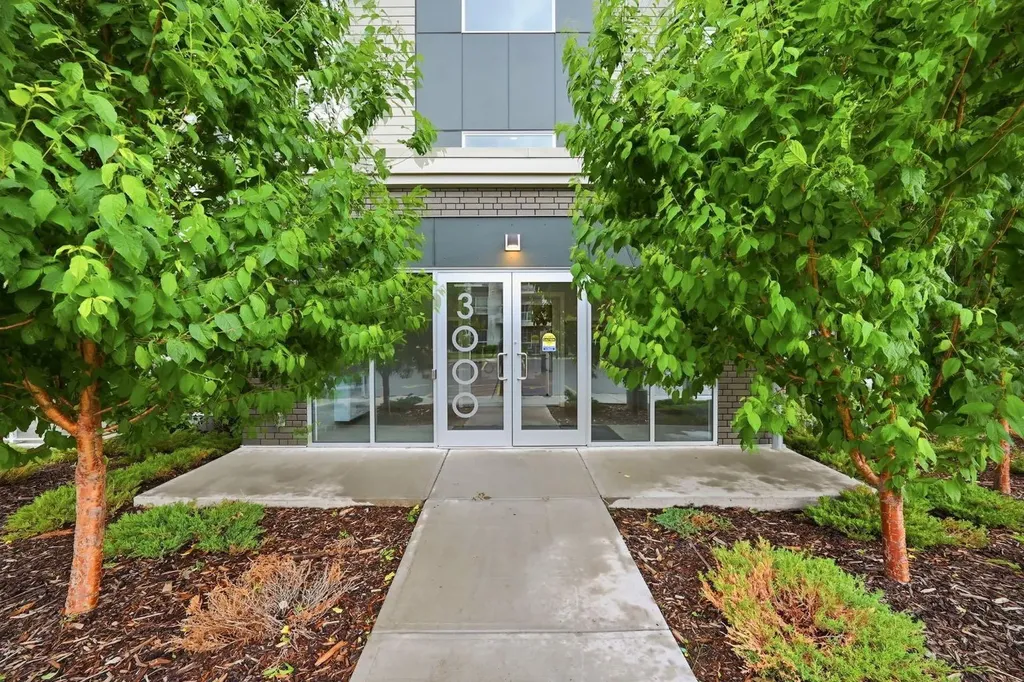 220 Seton Grove SE Calgary AB T3M3T1