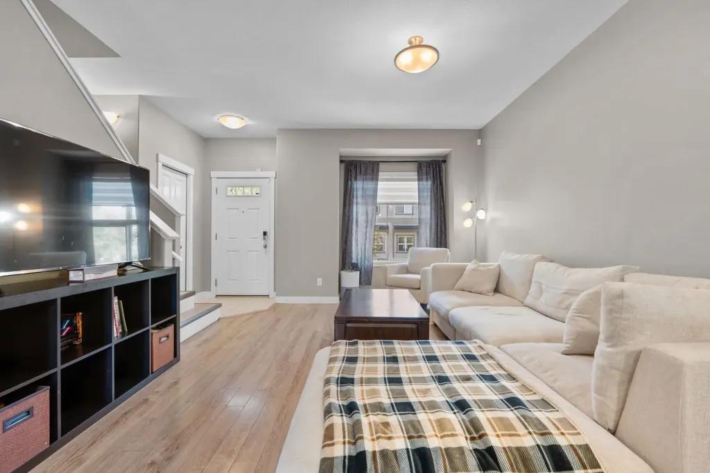 235 Ranch Ridge Meadow Strathmore AB T1P 0A9