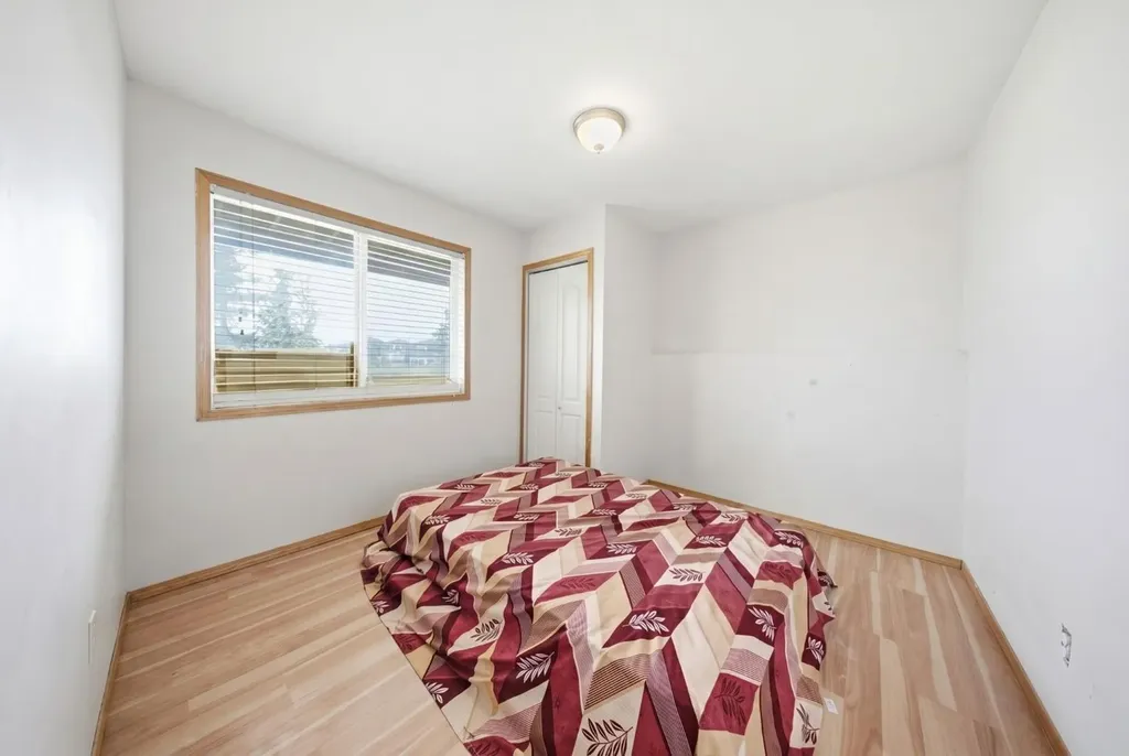 39 Taravista Drive NE Calgary AB T3J4S6