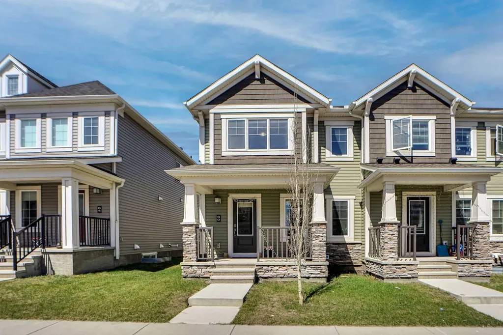 60 Cityside Grove NE Calgary AB T3N 1C9
