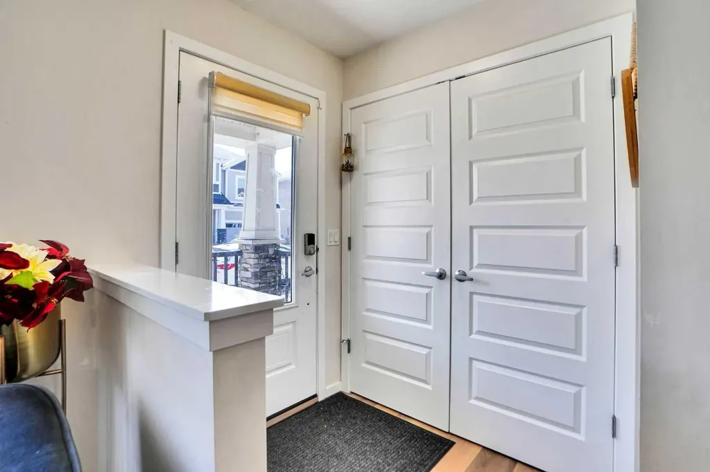 60 Cityside Grove NE Calgary AB T3N 1C9