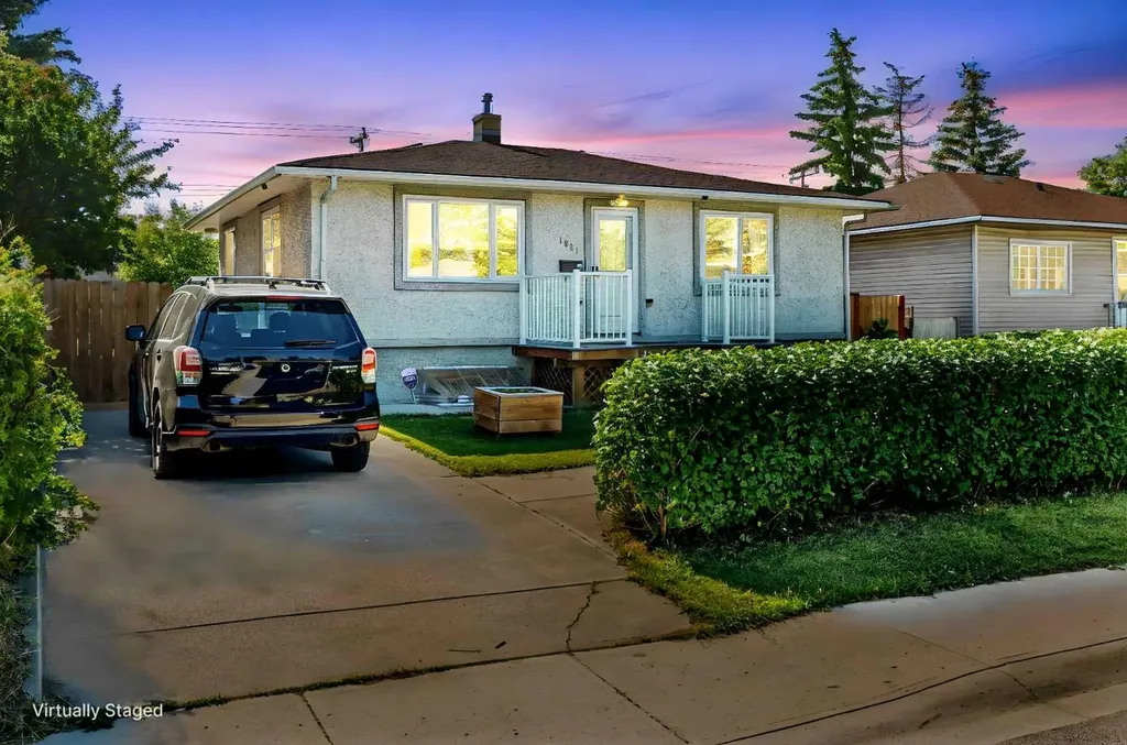 1831 43 Street SE Calgary AB T2B 1H1