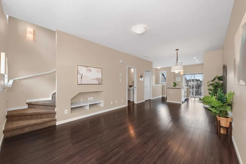 82 Copperstone Common SE Calgary AB T2Z 5E4