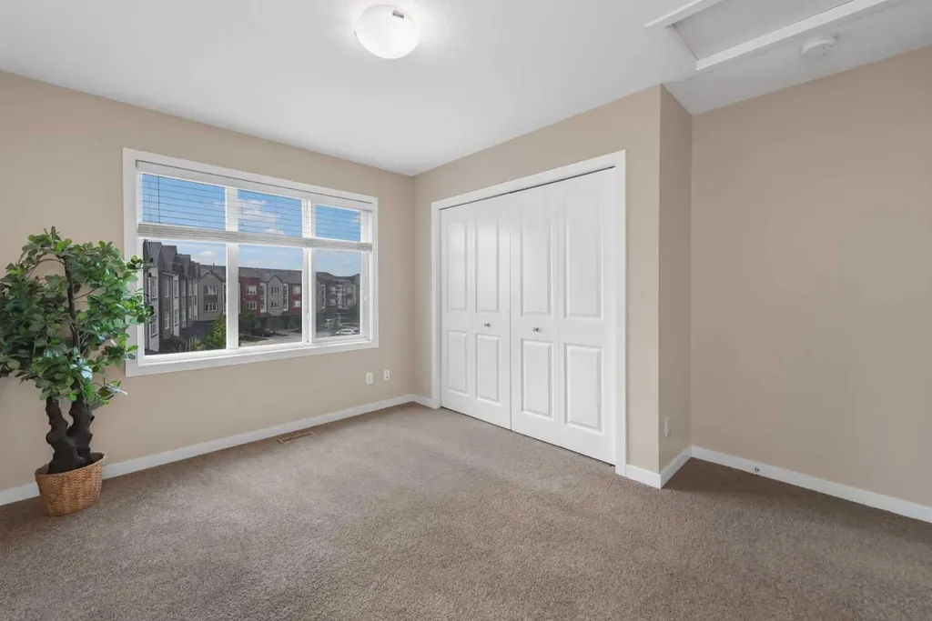 82 Copperstone Common SE Calgary AB T2Z 5E4