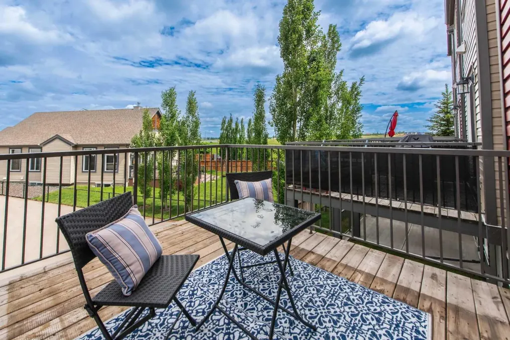 82 Copperstone Common SE Calgary AB T2Z 5E4