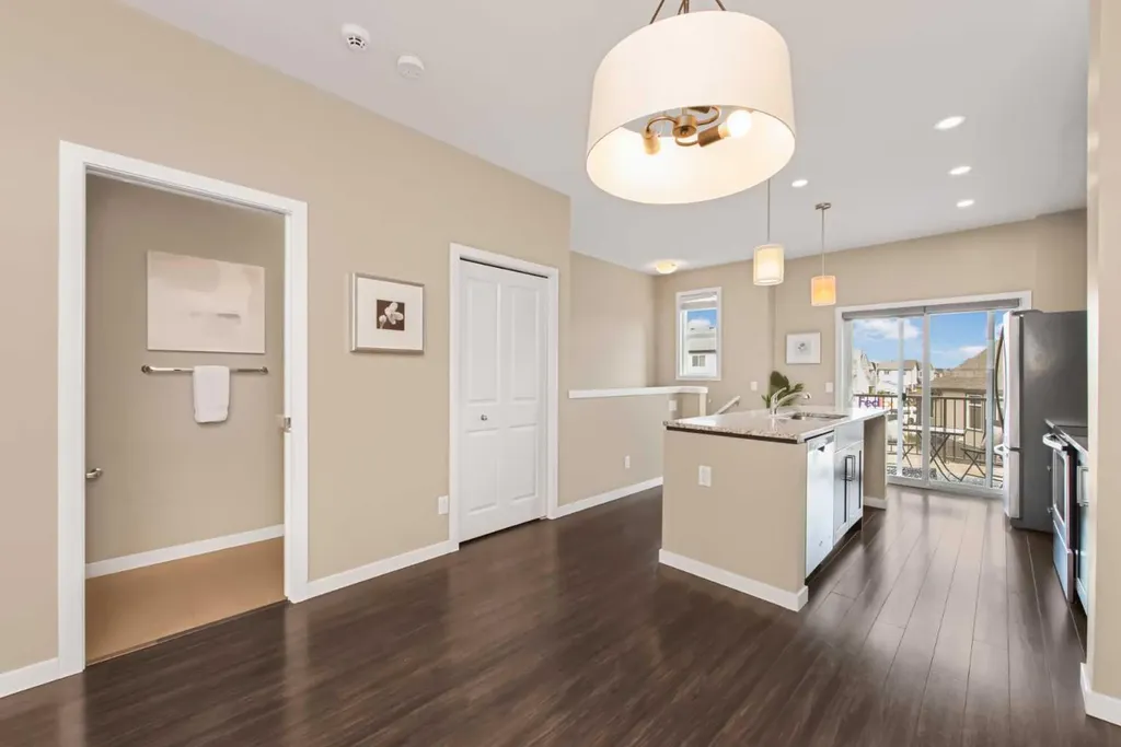 82 Copperstone Common SE Calgary AB T2Z 5E4