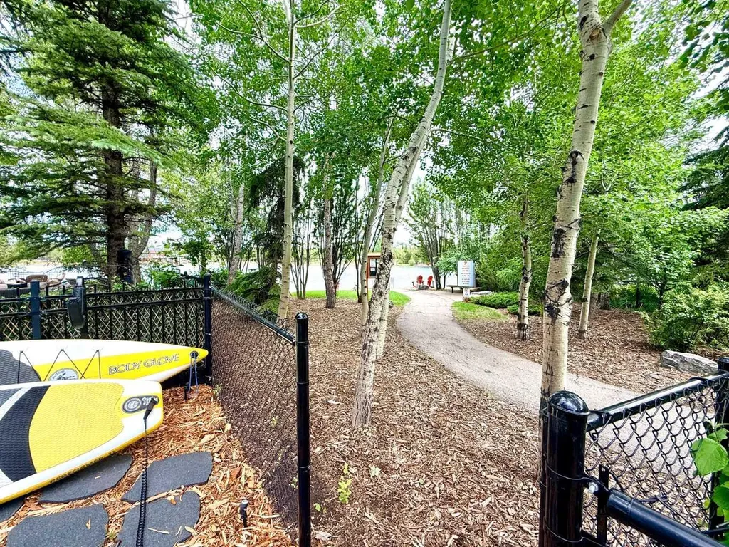 94 Auburn Sound Landing SE Calgary AB T3M 0C9