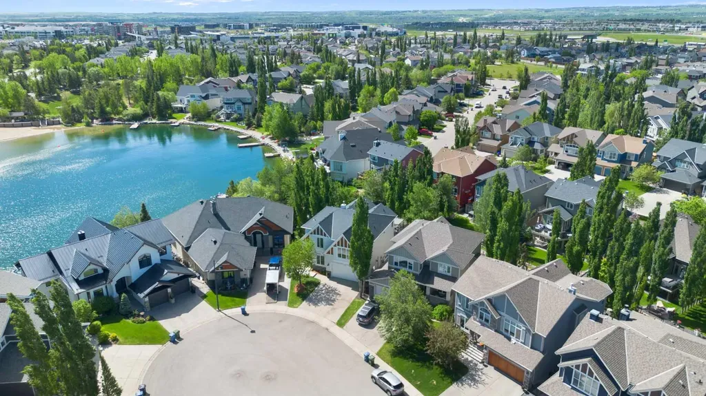 94 Auburn Sound Landing SE Calgary AB T3M 0C9
