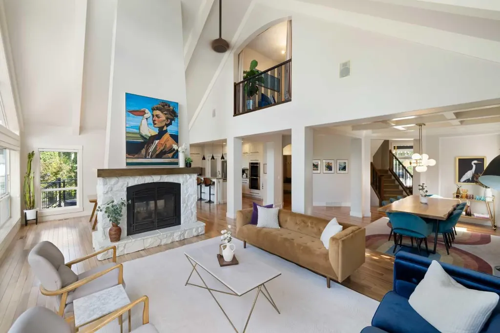 94 Auburn Sound Landing SE Calgary AB T3M 0C9