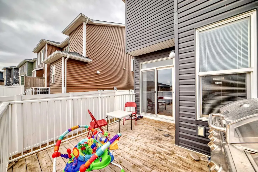 104 Redstone Avenue NE Calgary AB T3N 0J6