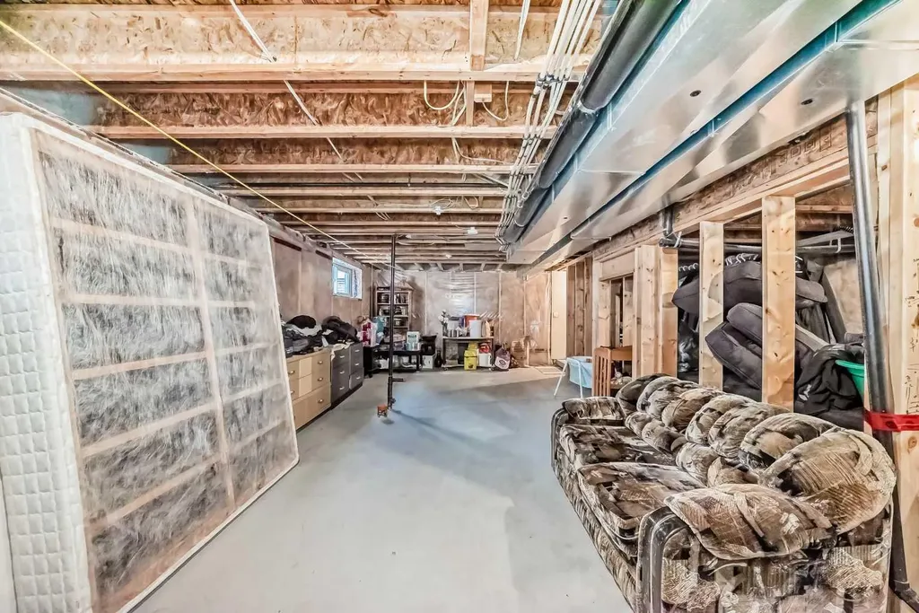 104 Redstone Avenue NE Calgary AB T3N 0J6