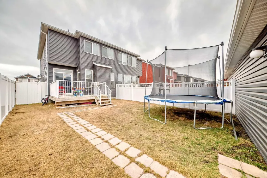 104 Redstone Avenue NE Calgary AB T3N 0J6