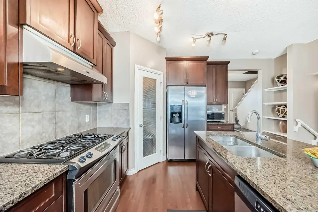 104 Redstone Avenue NE Calgary AB T3N 0J6
