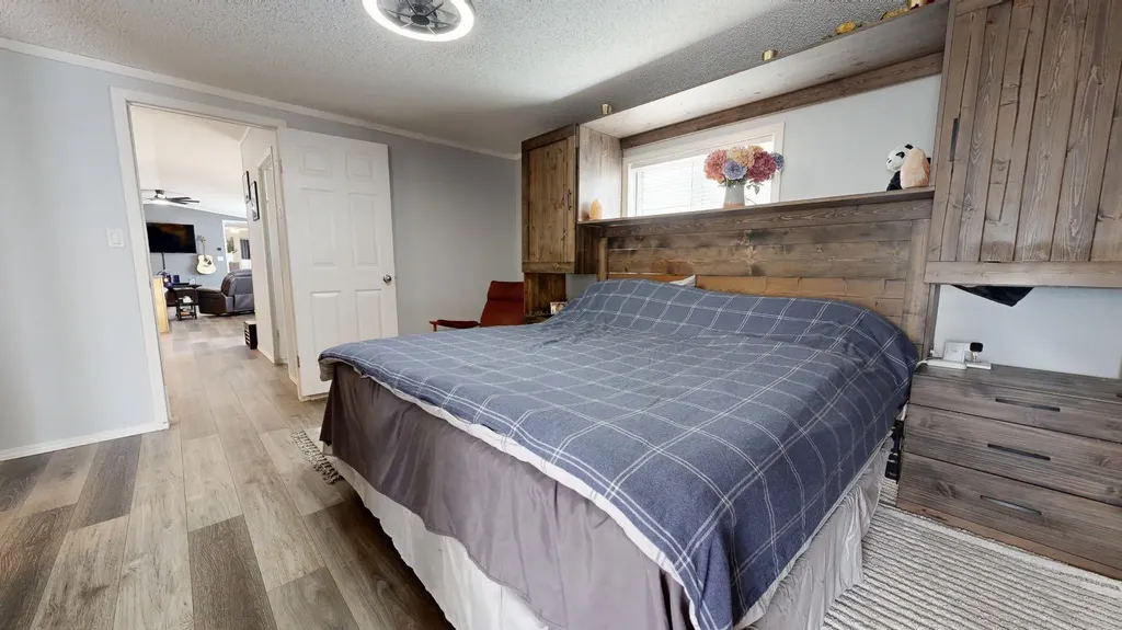 8806 85 Avenue Grande Prairie AB T8X 0A8