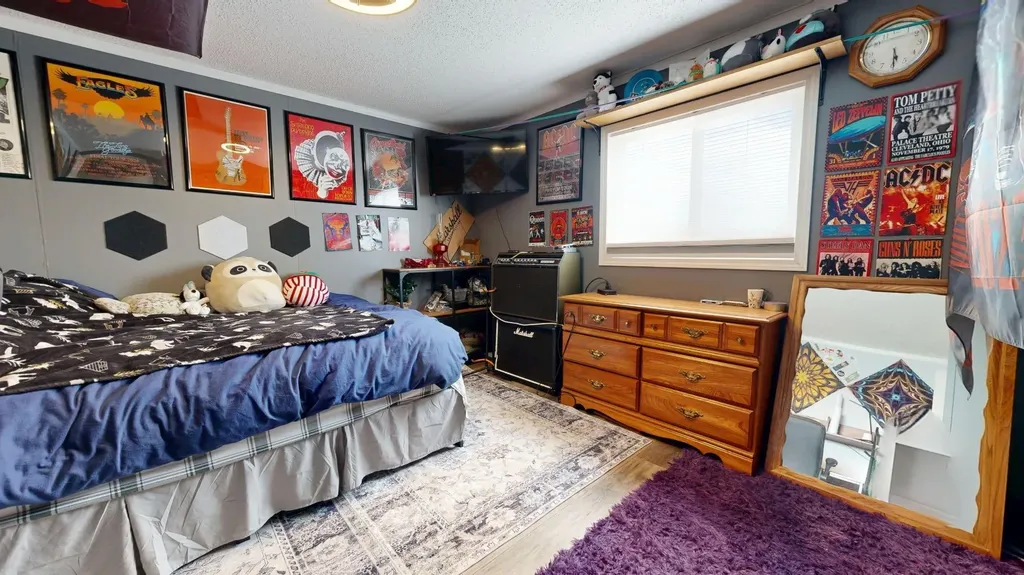8806 85 Avenue Grande Prairie AB T8X 0A8