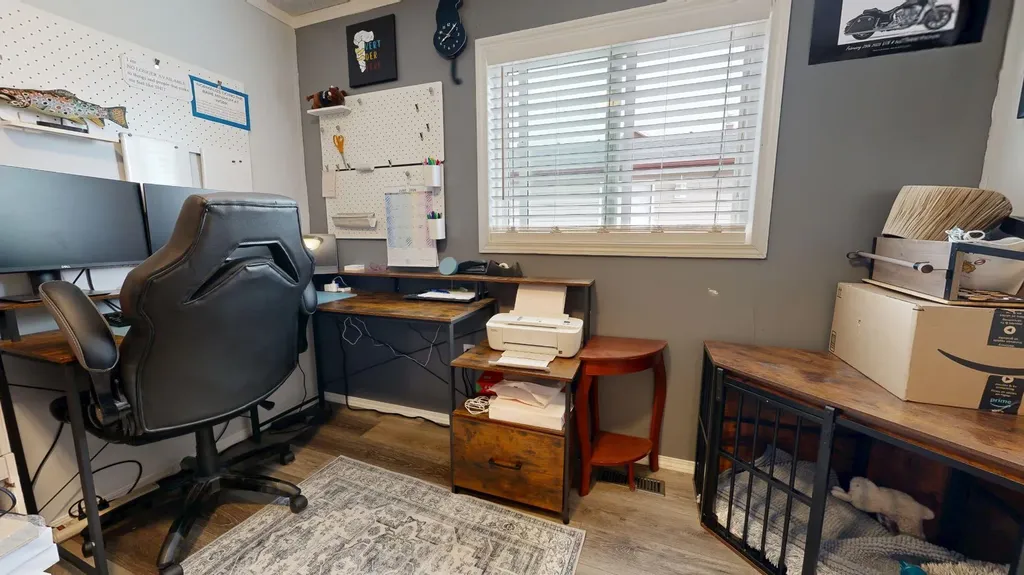 8806 85 Avenue Grande Prairie AB T8X 0A8