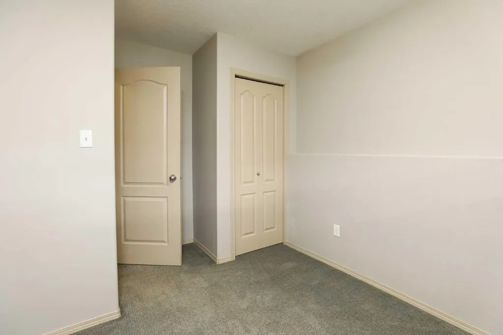 857 Blackfoot Terrace W Lethbridge AB T1K 7Y7