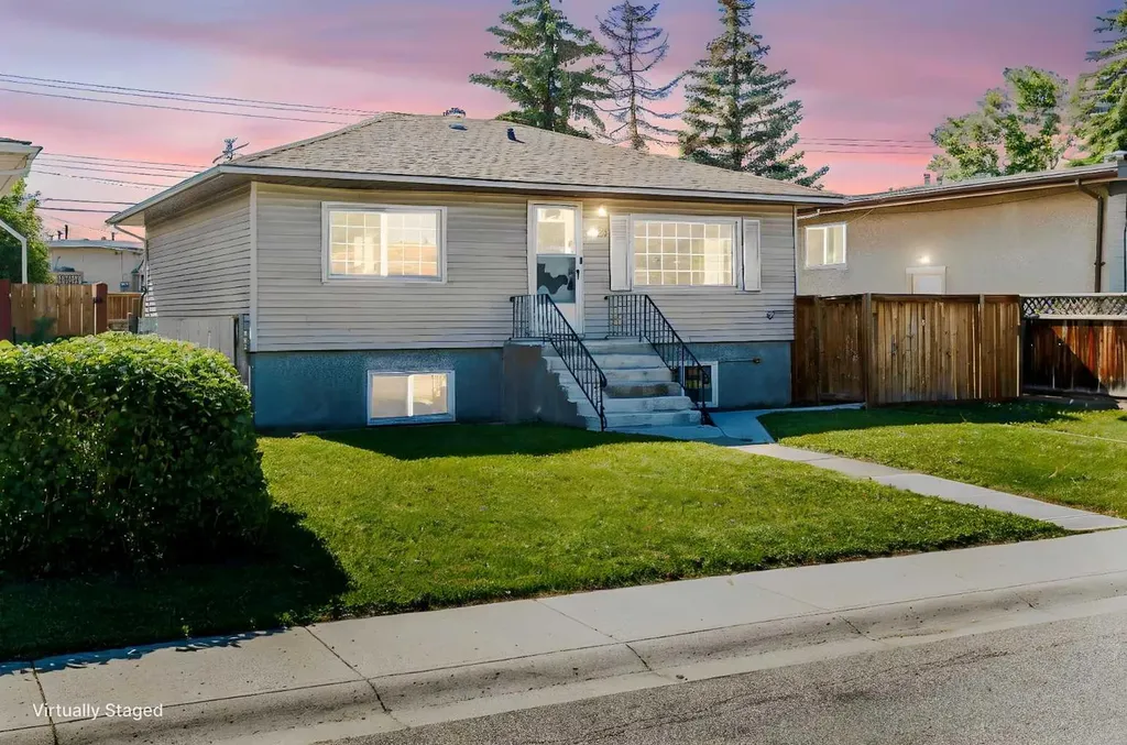 1827 43 Street SE Calgary AB T2B 1H1