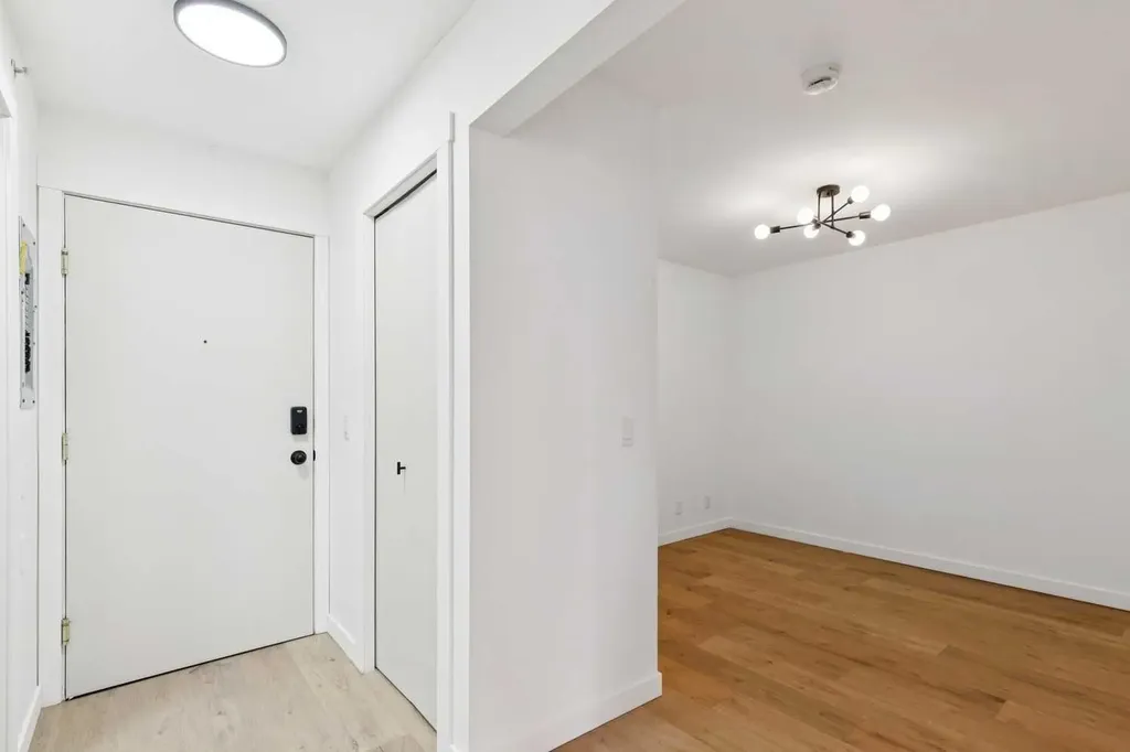 1620 70 Street SE Calgary AB T2A 7Z2