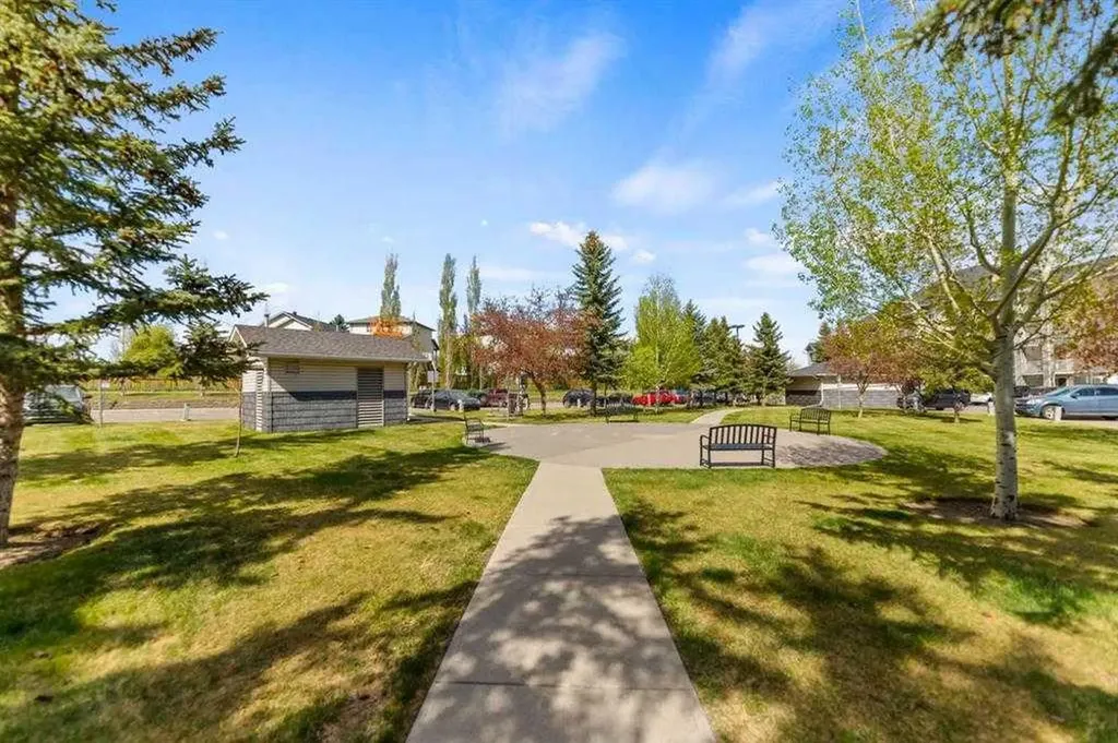 1620 70 Street SE Calgary AB T2A 7Z2