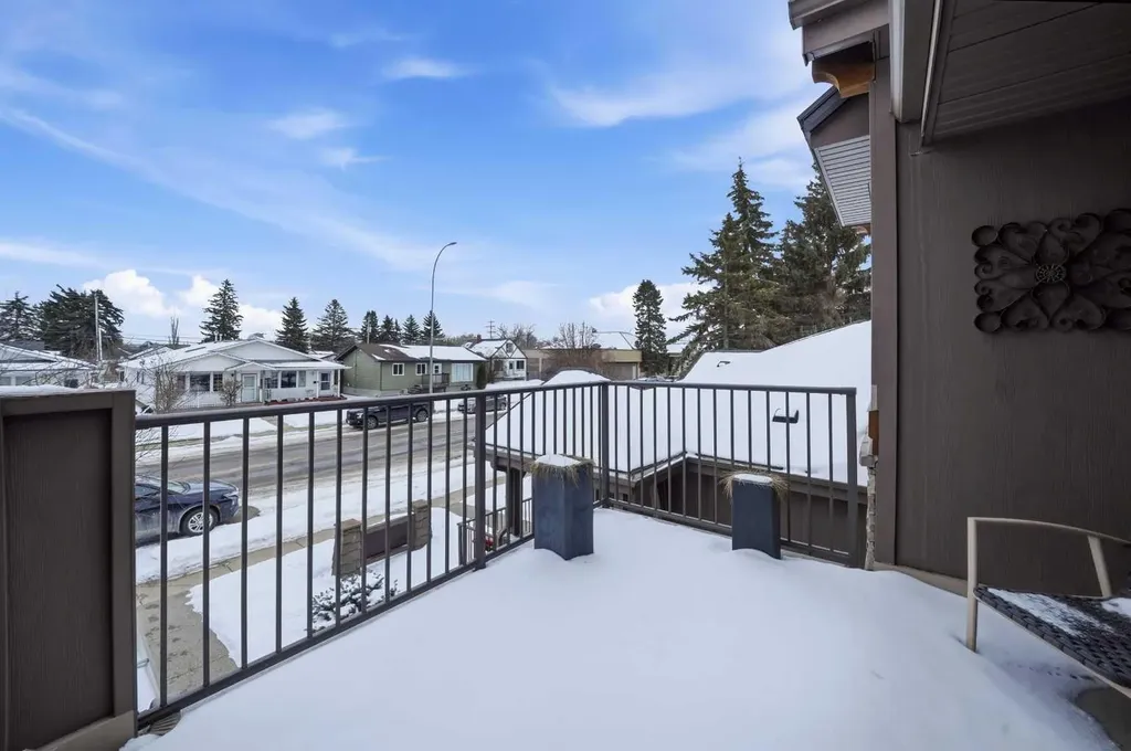 5130 50 Street Lacombe AB T4L 1X2