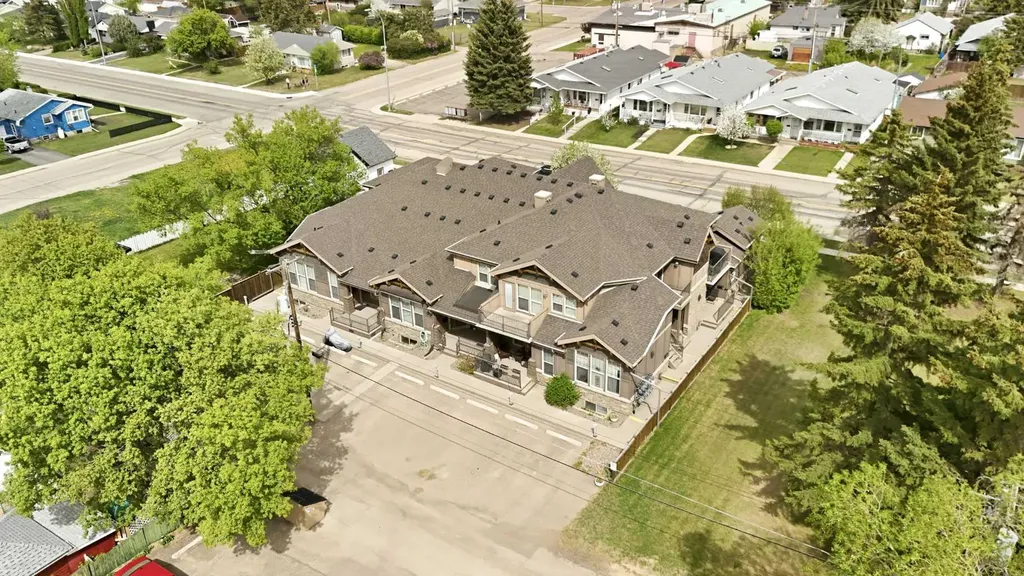5130 50 Street Lacombe AB T4L 1X2