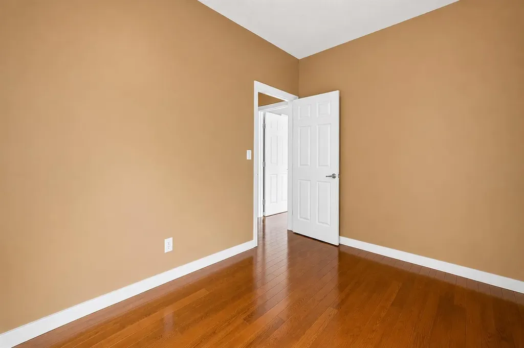 6550 Old Banff Coach Road SW Calgary AB T3H 4J4