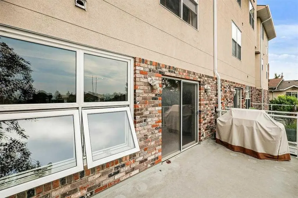 6550 Old Banff Coach Road SW Calgary AB T3H 4J4