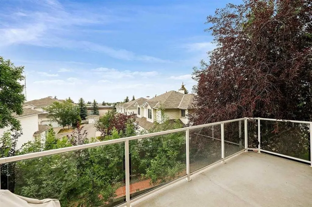 6550 Old Banff Coach Road SW Calgary AB T3H 4J4