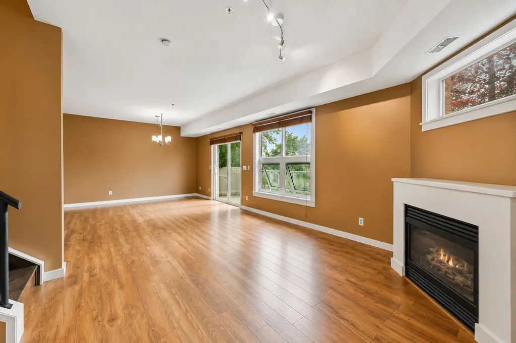 6550 Old Banff Coach Road SW Calgary AB T3H 4J4