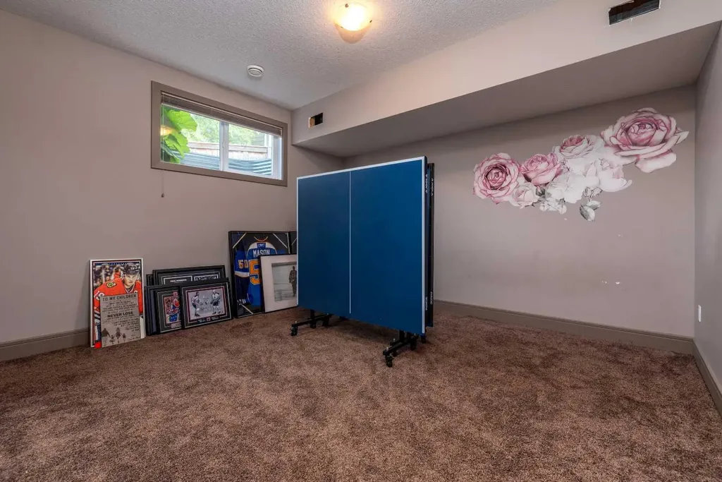 2715 73 Avenue Lloydminster AB T9V 3L7