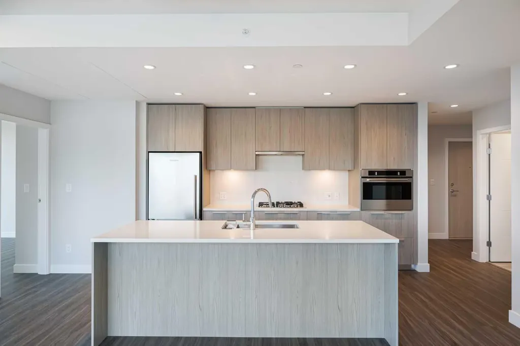 530 3 Street SE Calgary AB T2G2L8